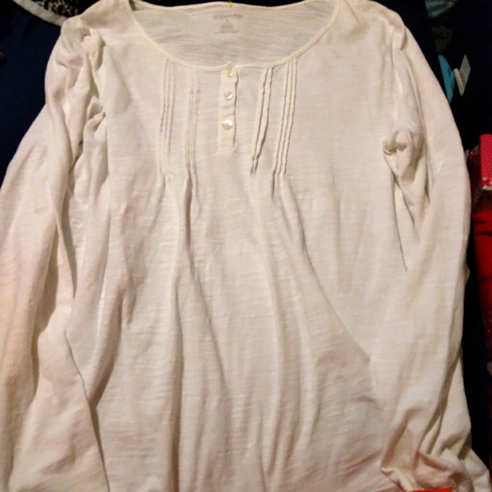 Xl woman's long sleeve shirt
